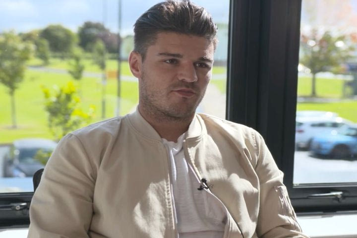 Premier League: Πρώην παίκτης είσεβαλε μεθυσμένος σε κατάστημα και προκάλεσε χάος